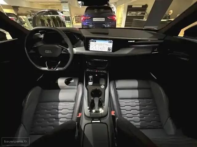 Occasion Audi e-tron Design 434 kW (591 ch) 2025 Gris SUV