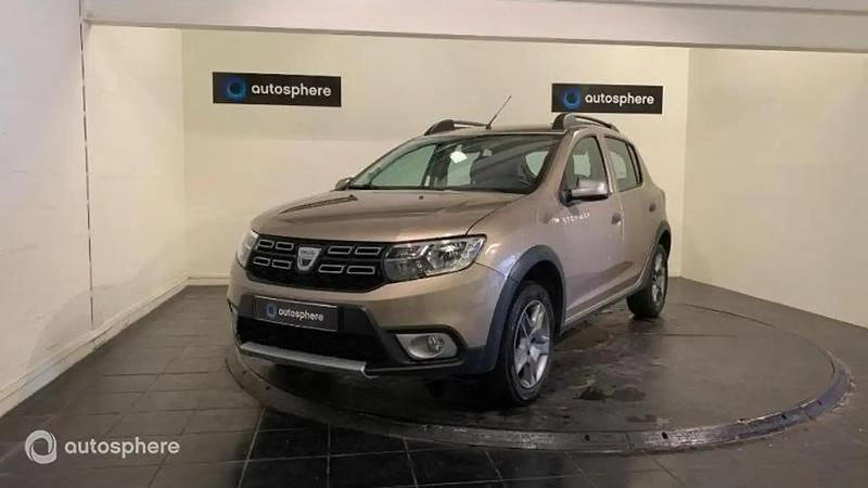 Brun Utilisé 2019 Dacia Sandero Stepway Citadine | 10 799 € (Prix juste) - Image 1/4