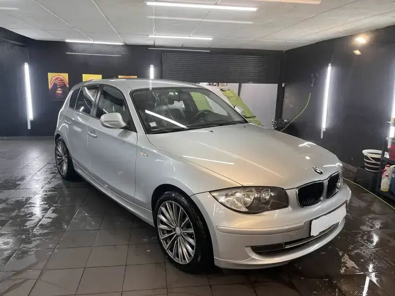 Argent Utilisé 2010 BMW 118 Citadine | 6 499 € - Image 1/4