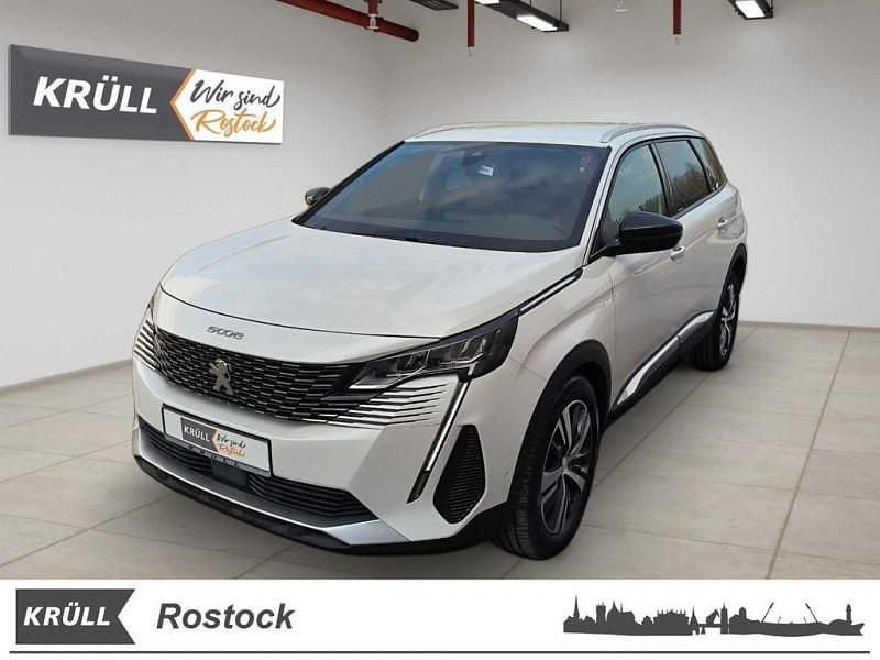 Utilisé 2023 Peugeot 5008 Monospace | 25 880 € (Bon prix) - Image 1/4