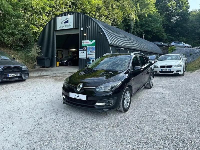 Noir Utilisé 2015 Renault Mégane III LIMITED Break | 9 000 € (Prix juste) - Image 1/4