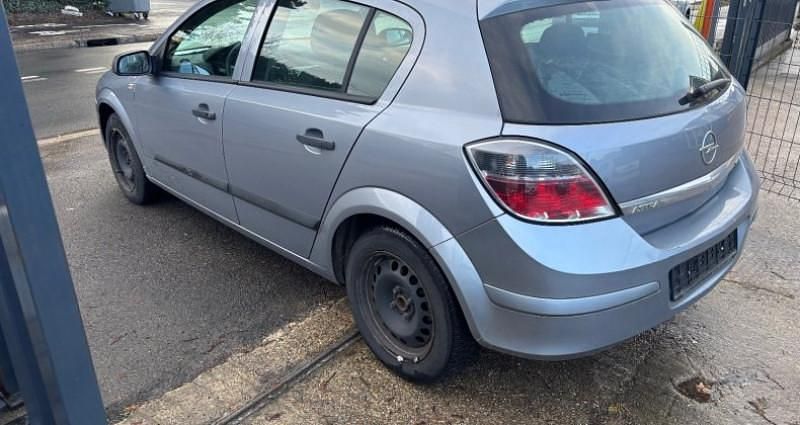 Occasion Opel Astra Cosmo 90 ch (66 kW) 2008 Berline