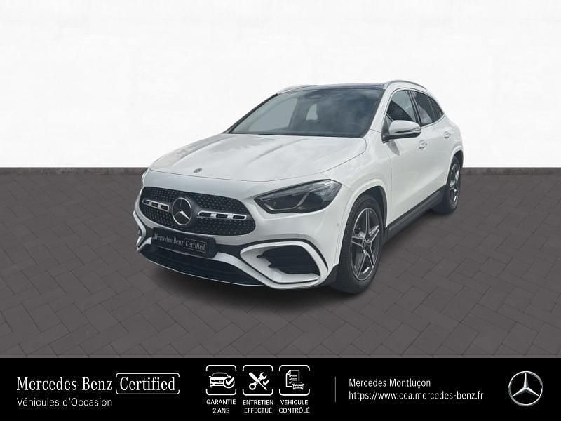 Blanc Occasion 2023 Mercedes GLA180 AMG line SUV | 36 800 € - Image 1/4