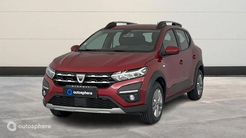 Rouge Utilisé 2021 Dacia Sandero Comfort Citadine | 12 999 € (Prix juste) - Image 1/4