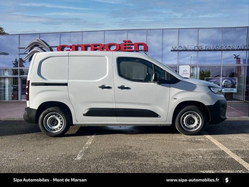 Nouvelle Citroën Berlingo 100 ch (73 kW) 2025 Blanc icy teinte pastel Monospace