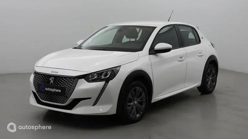 Blanc banquise (o) Utilisé 2021 Peugeot e-208 Active Citadine | 13 999 € (Bon prix) - Image 1/4