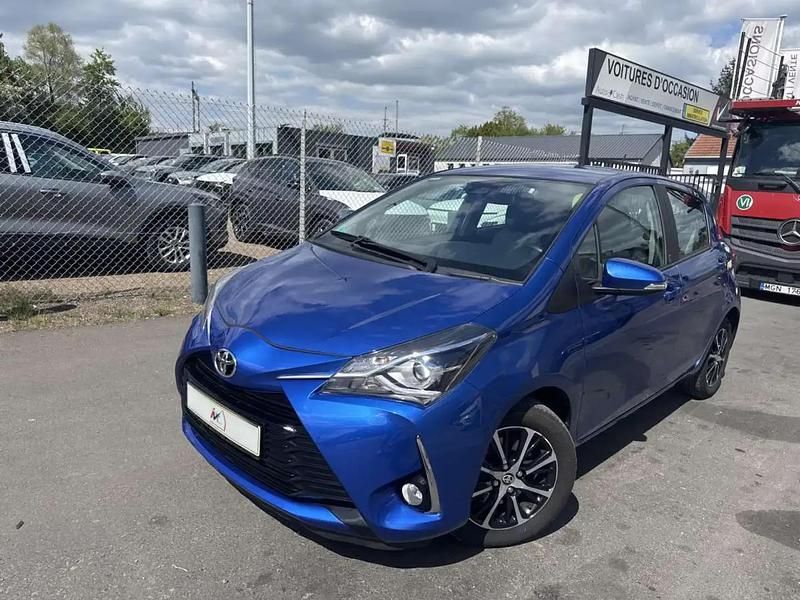 Bleu Utilisé 2018 Toyota Yaris Team Berline | 14 900 € (Prix cher) - Image 1/4