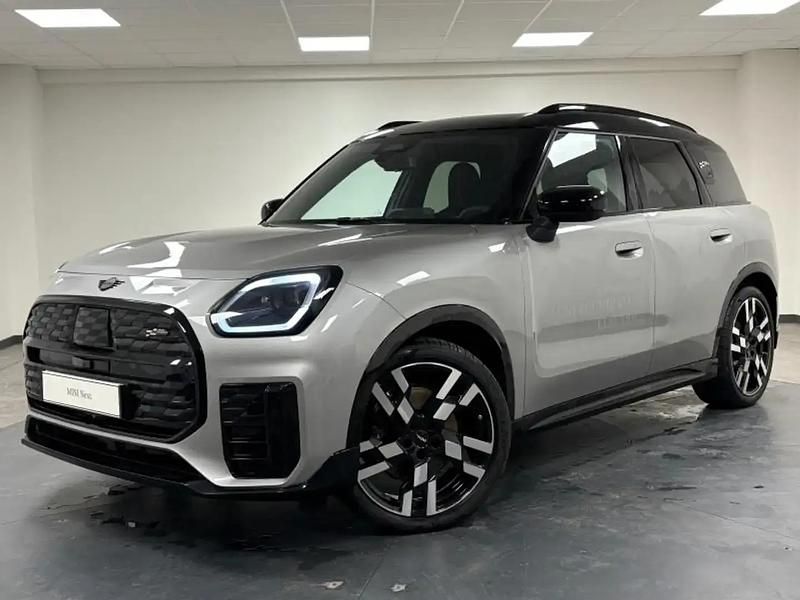 Utilisé 2025 Mini Countryman Favoured SUV | 46 900 € - Image 1/4