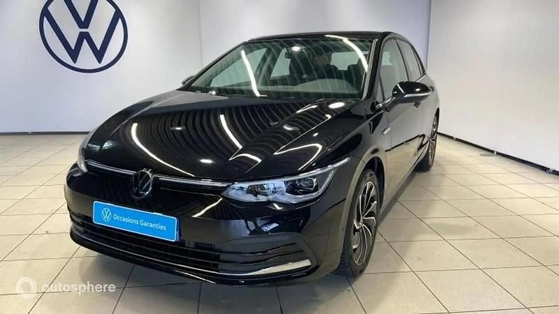 Noir Utilisé 2024 VW Golf VIII Style Berline | 28 699 € (Prix juste) - Image 1/4