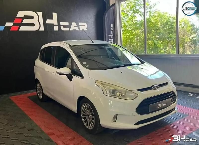 Blanc Utilisé 2013 Ford B-MAX Titanium Monospace | 5 490 € - Image 1/4