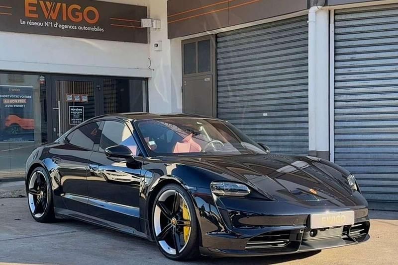 Occasion Porsche Taycan Turbo 500 kW (681 ch) 2020 Noir Berline