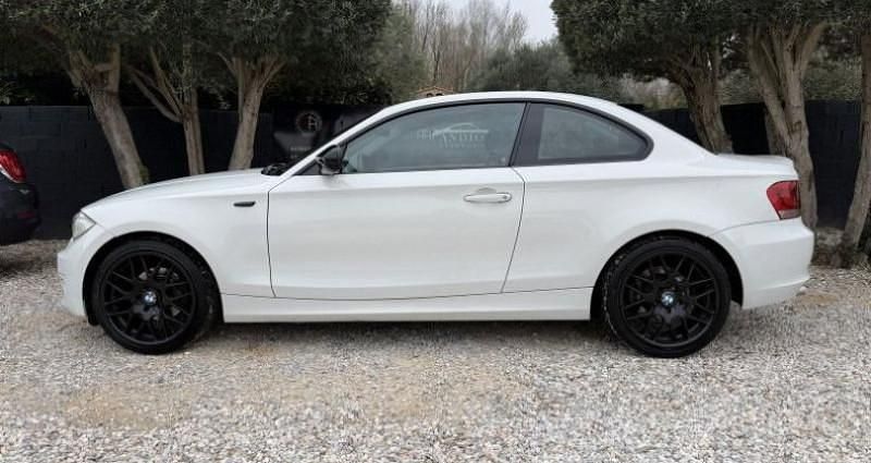 Occasion BMW 118 Sport Line 143 ch (105 kW) 2011 Citadine