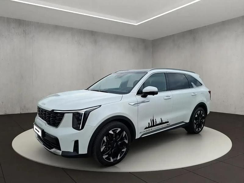 Blanc Utilisé 2024 Kia Sorento Platinum SUV | 54 480 € (Prix juste) - Image 1/4