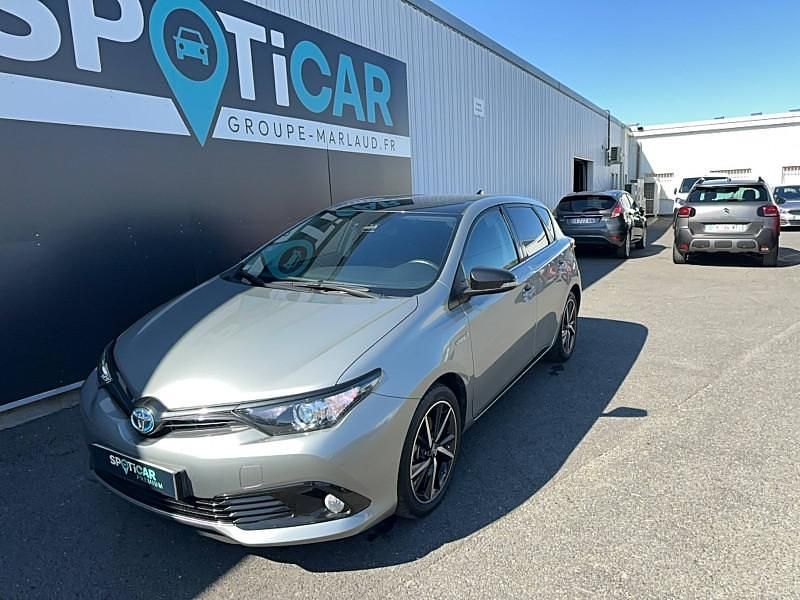 Occasion 2019 Toyota Auris Hybrid Berline | 17 890 € (Prix juste) - Image 1/4