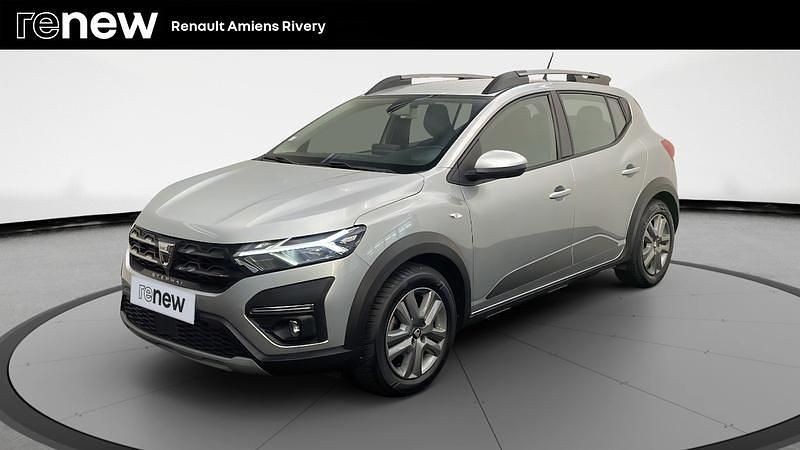 Gris Utilisé 2021 Dacia Sandero Comfort Citadine | 14 990 € (Prix assez cher) - Image 1/4