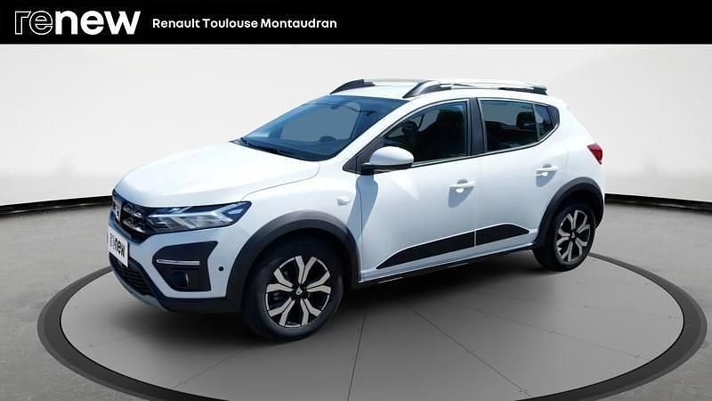 Blanc Utilisé 2022 Dacia Sandero Comfort Citadine | 14 450 € (Prix juste) - Image 1/4