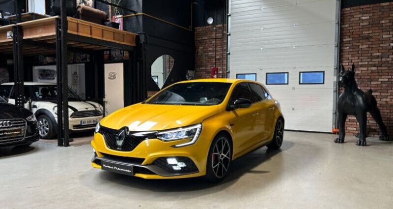 Jaune Occasion 2021 Renault Mégane IV Trophy Berline | 48 990 € - Image 1/4