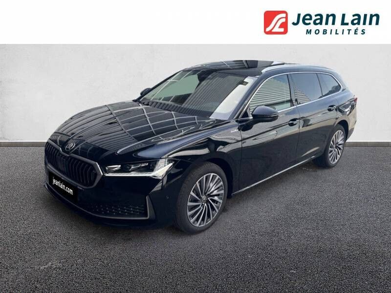 Noir Utilisé 2024 Skoda Superb LAURIN & KLEMENT Break | 40 084 € (Prix cher) - Image 1/4