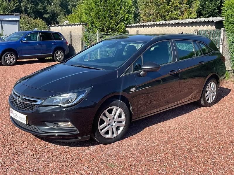 Noir Utilisé 2016 Opel Astra Business Edition Break | 5 690 € - Image 1/4