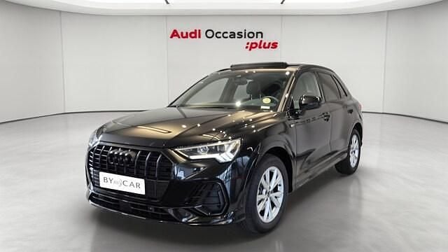 Noir mythique métallisé Occasion 2025 Audi Q3 S-line plus SUV | 41 823 € (Prix juste) - Image 1/4
