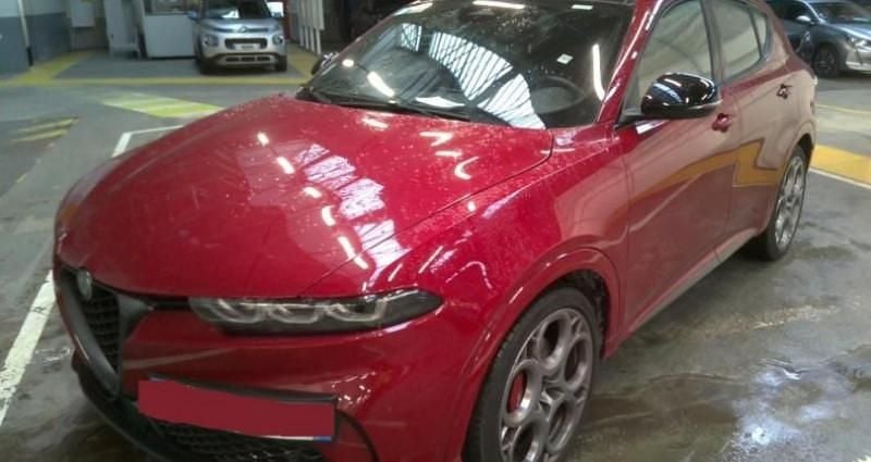 Utilisé 2024 Alfa Romeo Tonale SUV | 29 990 € (Prix assez cher) - Image 1/4