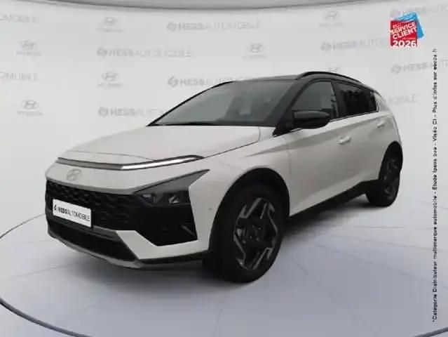 Atlas white métal/toit+rétros black Occasion 2025 Hyundai Bayon SUV | 25 799 € - Image 1/4