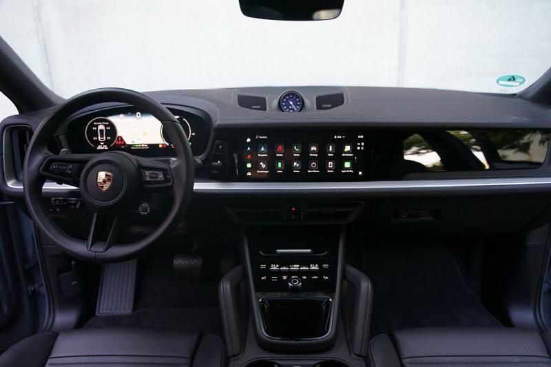 Image 3/3