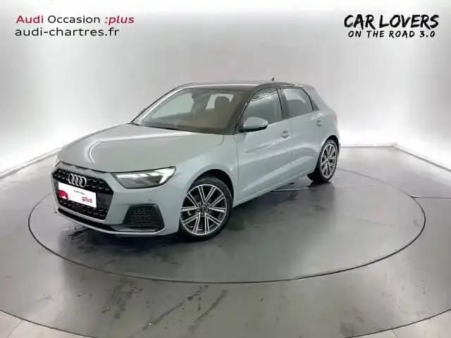 Gris flèche nacré Utilisé 2024 Audi A1 Sportback Advanced Plus Citadine | 21 990 € (Prix juste) - Image 1/4