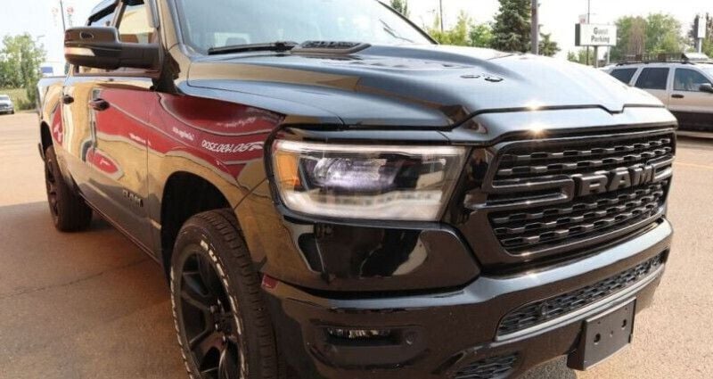 Noir Utilisé 2022 Dodge Ram Pick-up | 51 812 € (Super prix) - Image 1/4
