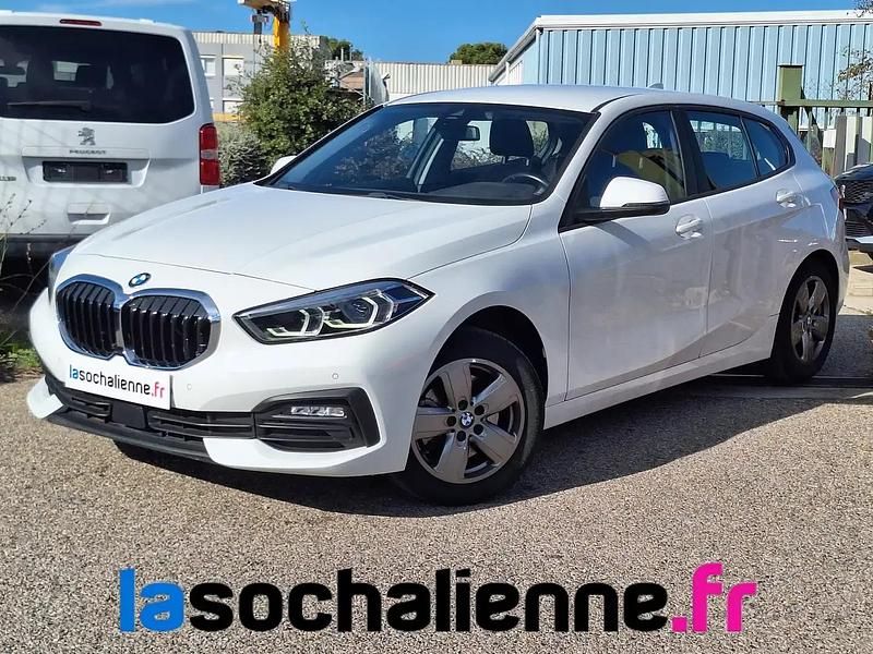 Blanc Utilisé 2022 BMW 116 Citadine | 21 980 € (Prix juste) - Image 1/4