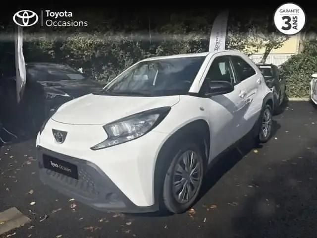 Blanc Utilisé 2022 Toyota Aygo X SUV | 13 990 € - Image 1/4