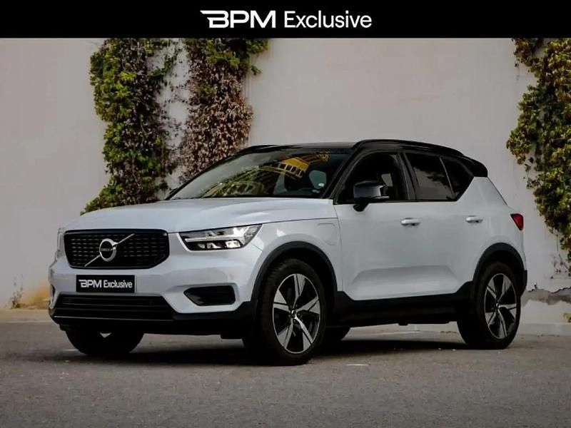 Gris Utilisé 2021 Volvo XC40 Business Edition SUV | 27 900 € (Bon prix) - Image 1/4