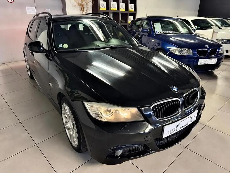 Noir Occasion 2009 BMW 320 Sport Line Break | 6 299 € (Prix juste) - Image 1/4