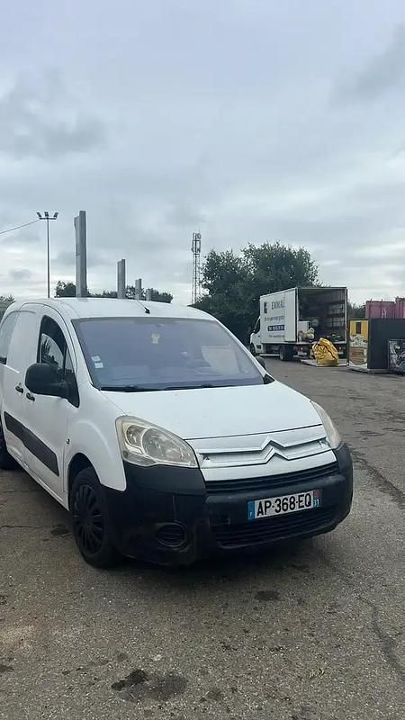 Utilisé 2008 Citroën Berlingo Comfort Monospace | 3 900 € - Image 1/4