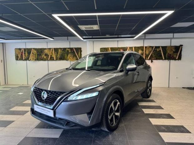 Gris Utilisé 2022 Nissan Qashqai Tekna SUV | 26 290 € (Prix juste) - Image 1/4
