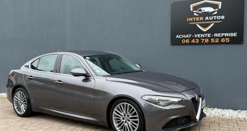 Utilisé 2016 Alfa Romeo Giulia Berline | 14 490 € (Prix assez cher) - Image 1/4