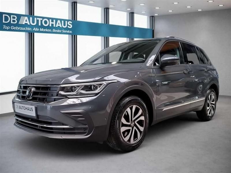 Utilisé 2023 VW Tiguan SUV | 29 930 € (Bon prix) - Image 1/4