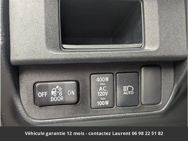 Image 2/4