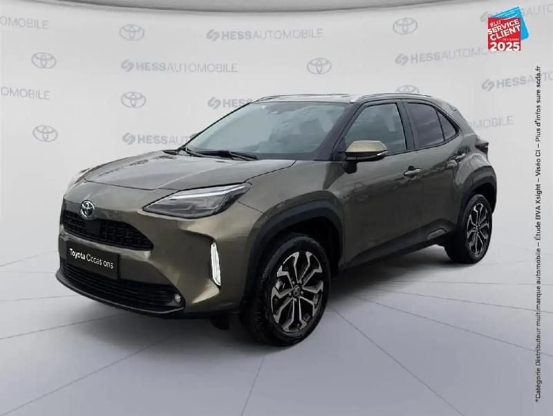 Bronze Occasion 2022 Toyota Yaris Cross Design SUV | 23 999 € (Prix juste) - Image 1/4