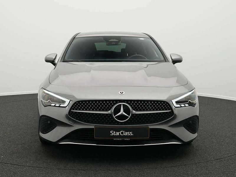 Occasion Mercedes CLA200 Shooting Brake Progressive 150 ch (110 kW) 2024 Gris Break