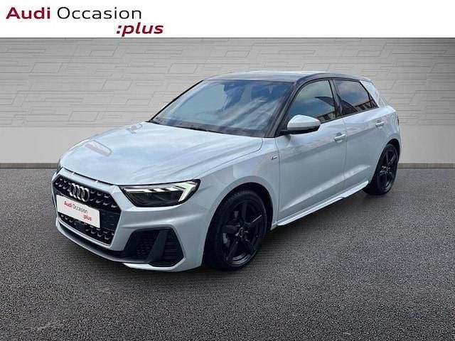 Blanc glacier métallisé noir mythe métallisé Utilisé 2025 Audi A1 Sportback S-Line Citadine | 34 900 € - Image 1/4