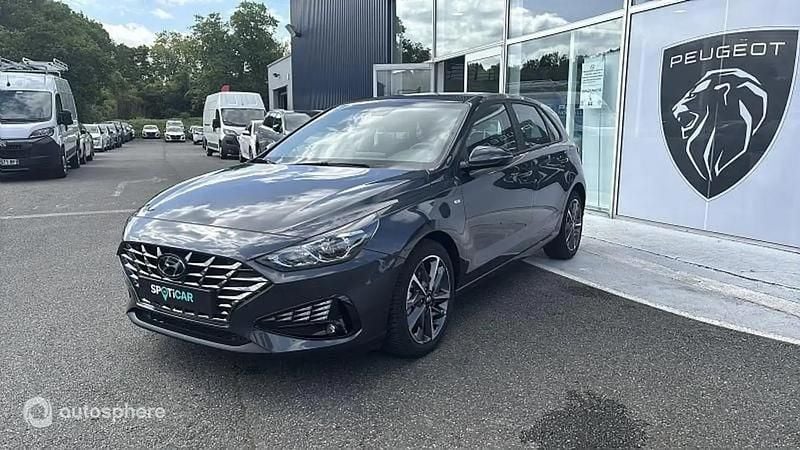 Noir Utilisé 2023 Hyundai i30 Trend Berline | 17 499 € (Bon prix) - Image 1/4