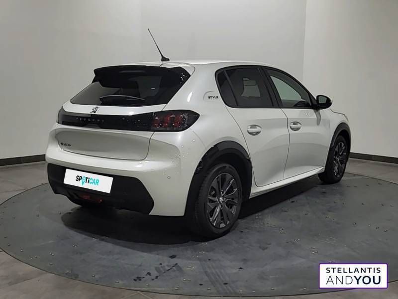 Blanc Utilisé 2021 Peugeot e-208 Style Citadine | 13 480 € (Bon prix) - Image 1/3