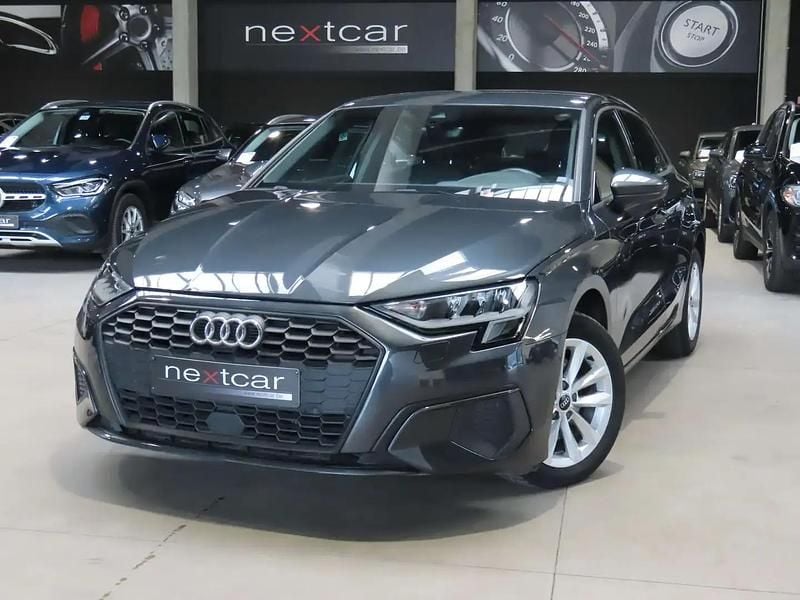 Gris Utilisé 2021 Audi A3 Berline | 21 190 € (Super prix) - Image 1/4