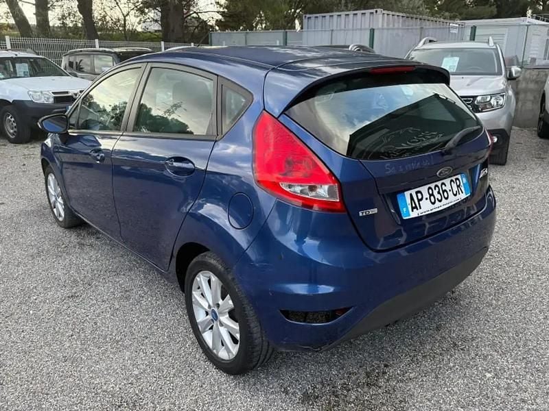 Occasion Ford Fiesta Ambiente 69 ch (50 kW) 2010 Bleu Citadine