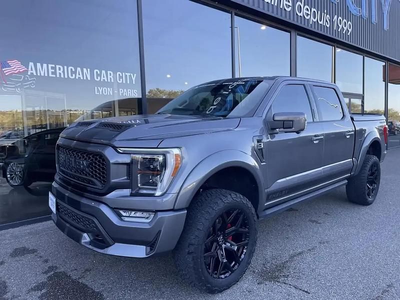 Gris Utilisé 2022 Ford Shelby SUV | 167 900 € - Image 1/4