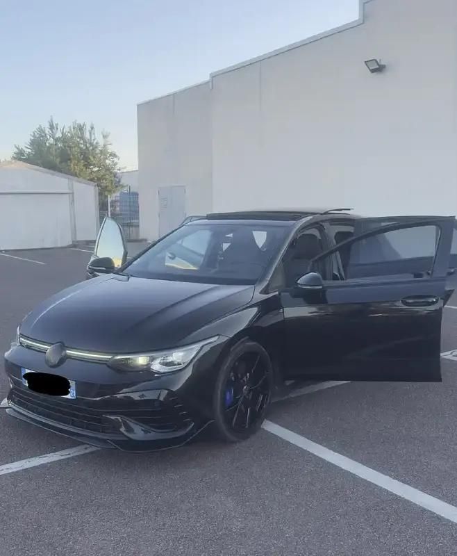 Utilisé 2021 VW Golf VIII R Berline | 44 000 € (Prix juste) - Image 1/4