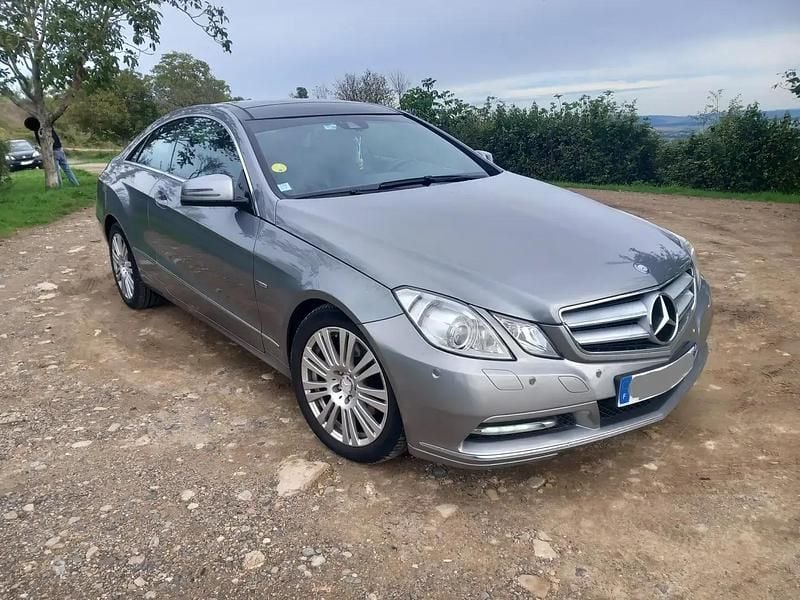 Gris Occasion 2011 Mercedes C220 Executive Coupé | 13 490 € (Prix juste) - Image 1/4
