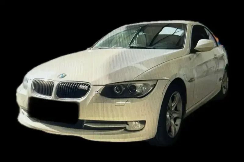 Blanc Utilisé 2010 BMW 320 Cabriolet Cabriolet | 16 700 € - Image 1/4