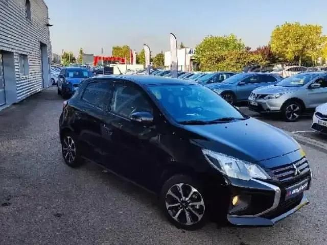 Occasion Mitsubishi Space Star Edition 71 ch (52 kW) 2024 Jet black métallisé Citadine